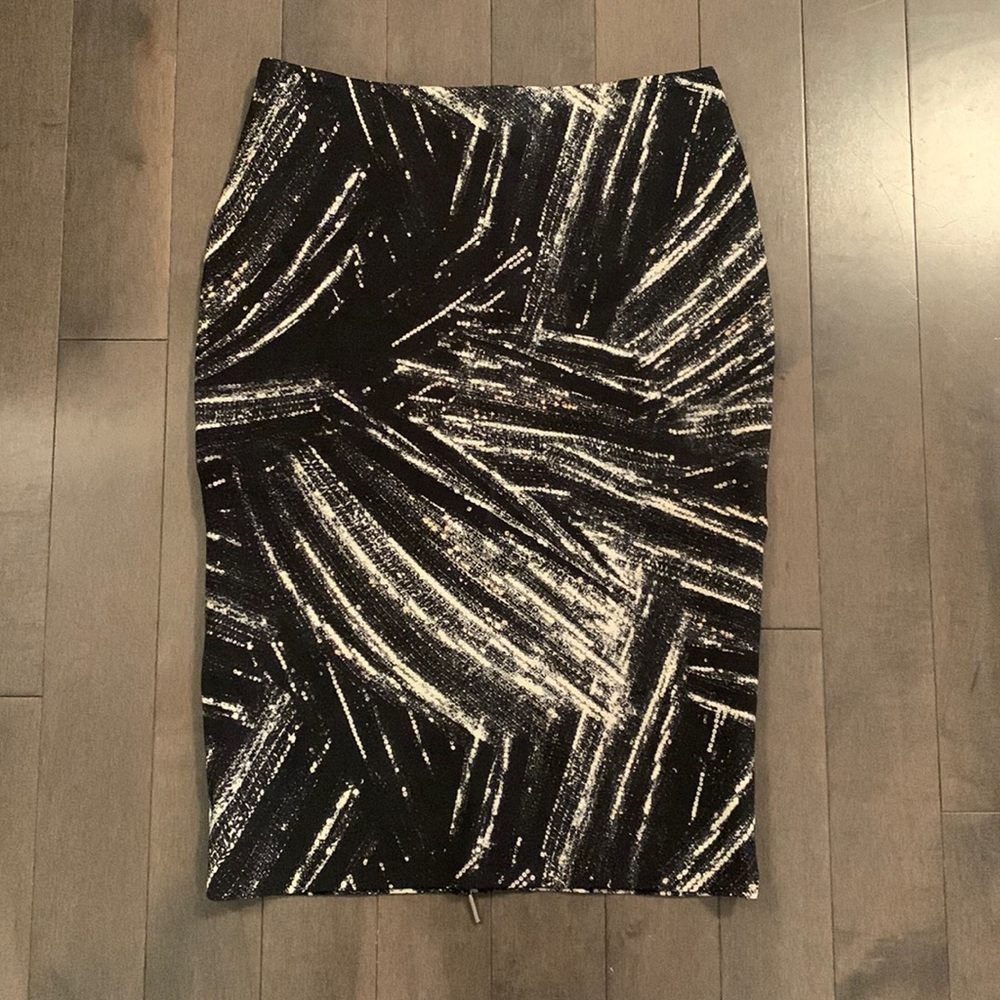Tristan Pencil Skirt, Size: Small, Colour: Black with white pattern throughout